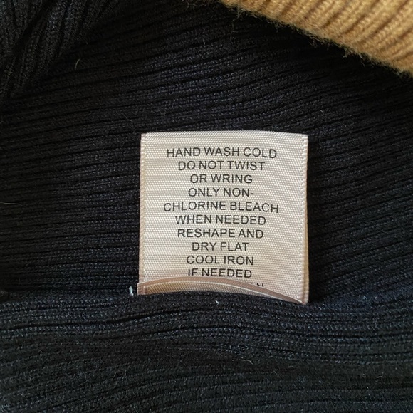 Philosophy Striped Ribbed 3/4 Sleeve Crewneck Sweater - Picture 4 of 5